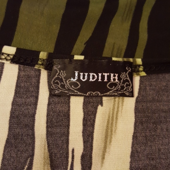 Top - Picture 4 of 4